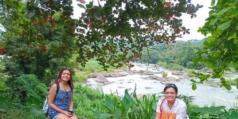 Kandy: Private Guided Tour with Local Highlights by Tuk Tuk - Queen’s Bathing Pavilion and the National Museum of Kandy