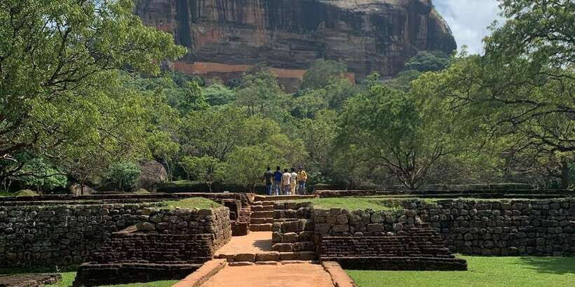 Kandy: Sigiriya Dambulla & Minneriya Park Safari day tour - Should you book this Kandy: Sigiriya, Dambulla & elephants tour?