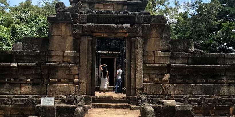 Kandy: Sigiriya, Dambulla & Wildlife Safari Private Tour - The Kandy-to-Sigiriya Drive: how the day starts strong