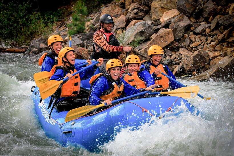 Kandy to Kithulgala White Water Rafting on the Kelani River - Food and drinks that turn the day from activity into a plan