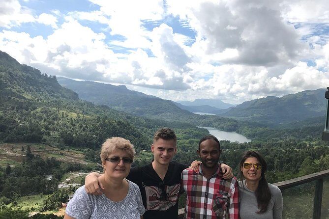 Kandy to Nuwara Eliya Day Trip – Little England & Tea Country - Tea plantation, factory, and Bluefield Tea Gardens