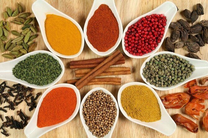 Kandy to Sigiriya and Dambulla Safari Day Tour - Matale Herbal and Spice Garden: cinnamon, cardamom, and medicinal plants