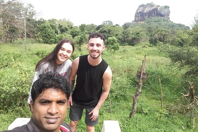 Kandy to Sigiriya Day Tour with a private vehicle - Value for $40: What You Get, What You Pay Separately