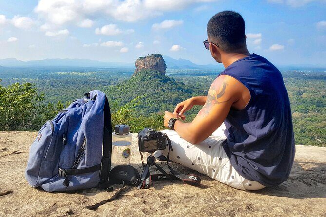 Kandy to Sigiriya Day Trip - Morning Culture Stops: Sri Muthumari Amman Kovil and Nalanda Gedige