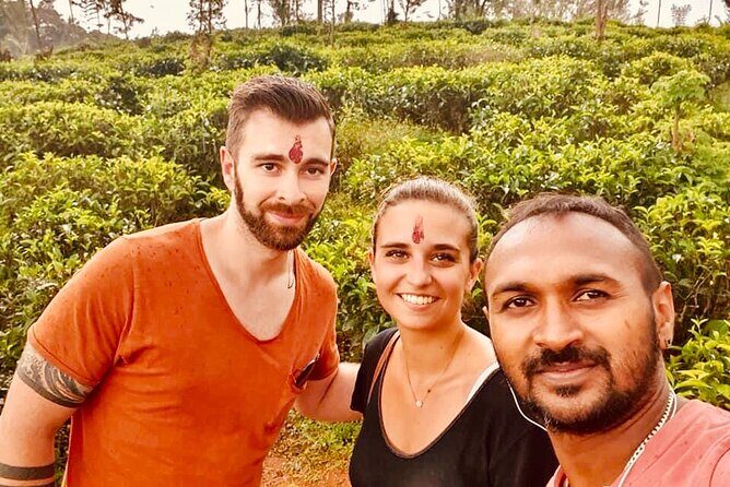 Kandy TukTuk tour with Local Tour Guide - Royal Botanical Gardens in Peradeniya: the peaceful first hour