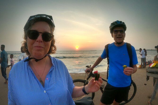 Luxury Night Cycle Tour of Colombo - Entering the Colombo Night Cycle: how the timing shapes the whole tour