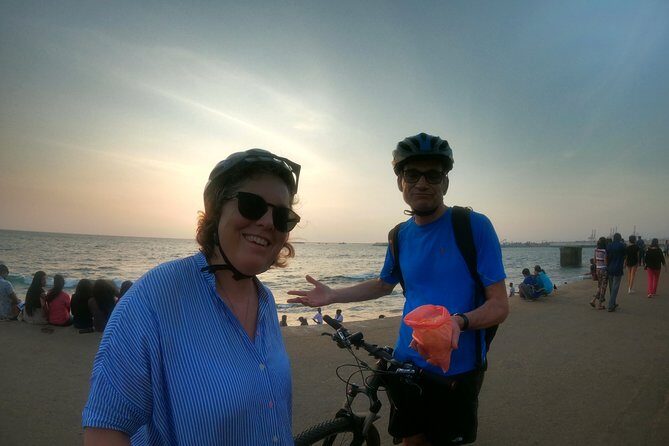 Luxury Night Cycle Tour of Colombo - Independence Square, Memorial Hall, and Colombo’s independence moment