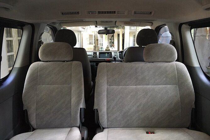 Luxury Private Van and Car Hire in Srilanka - How the Driver Factor Changes Your First Hour in Colombo