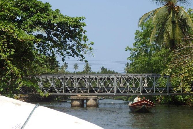 Madu River Boat Safari Balapitiya - Cinnamon Island: a small taste of daily life