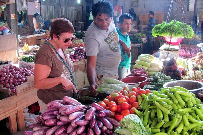 Market Tour and Cooking Class from Colombo - Pettah Market Shopping: Produce First, Spice Stalls Next
