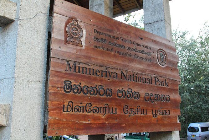 Minneriya National Park : Private Safari - Key things you’ll notice on this Minneriya evening safari