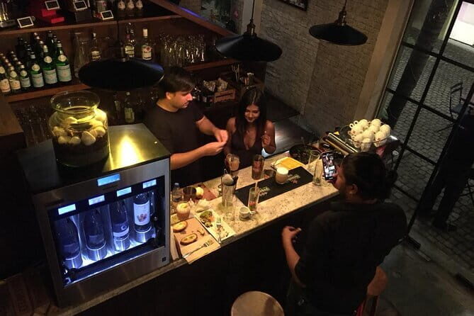 Mix it Like a Lankan in Unawatuna - The four cocktails: how Sri Lankan flavors become mixology technique