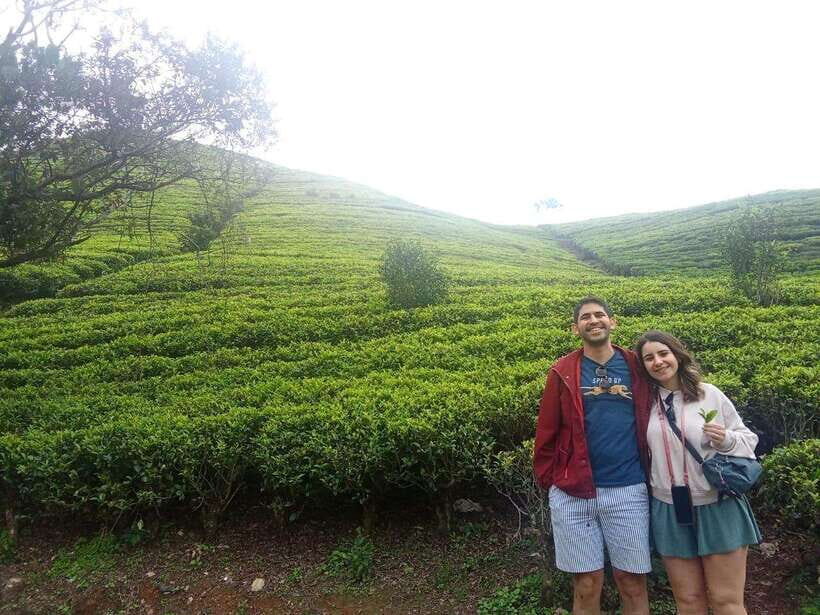 Nuwara Eliya Full day: 5Waterfalls, 2Tea Test & pick by TUK - Viewpoints at Upper Kothmale Reservoir and the pass roads