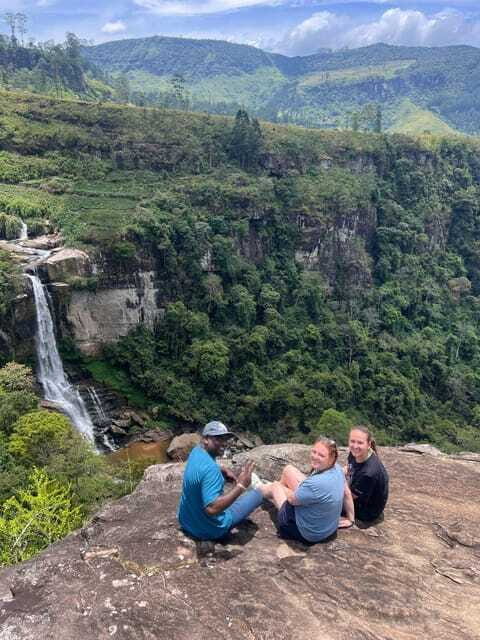 Nuwara Eliya Tuk-Tuk Tour Tea Picking,Tasting &Ramboda Falls - Tea factory trio: Labookelie, Bluefield, Kingswood