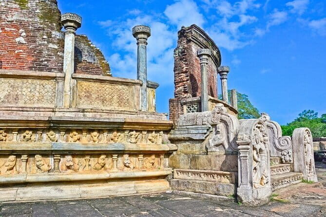 Polonnaruwa Ancient City Private Day Tour (Hidden Gems) - Why This Polonnaruwa Private Day Tour Works Better Than Going Solo
