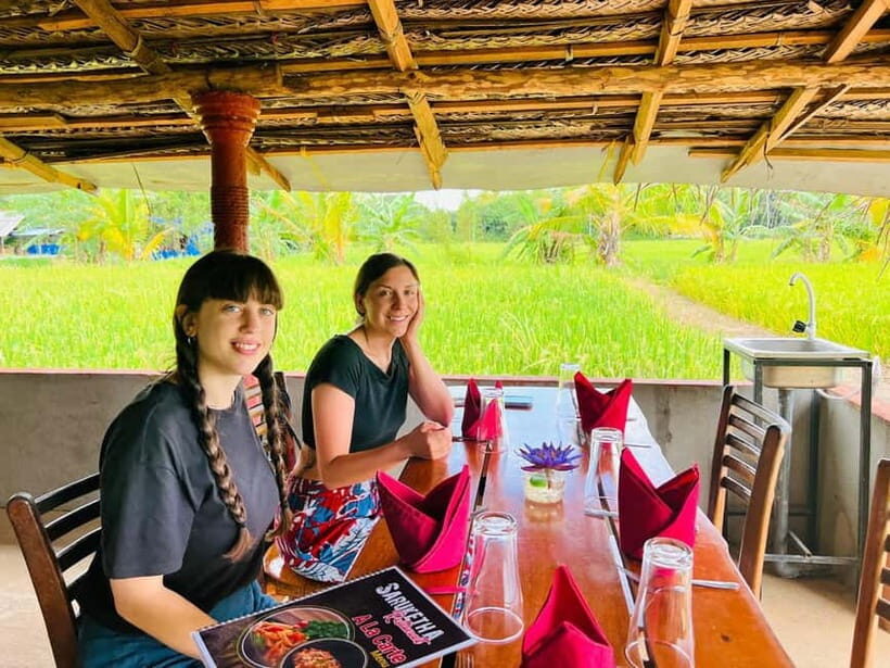 Polonnaruwa Day Tour from Kandy (Private ) - Wood Carving Factory and Batik Factory: see craft being made