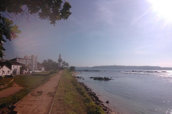 Private all inclusive Day tour southern Sri Lanka Bentota and Galle - Price and value: what $61 buys you in a long day