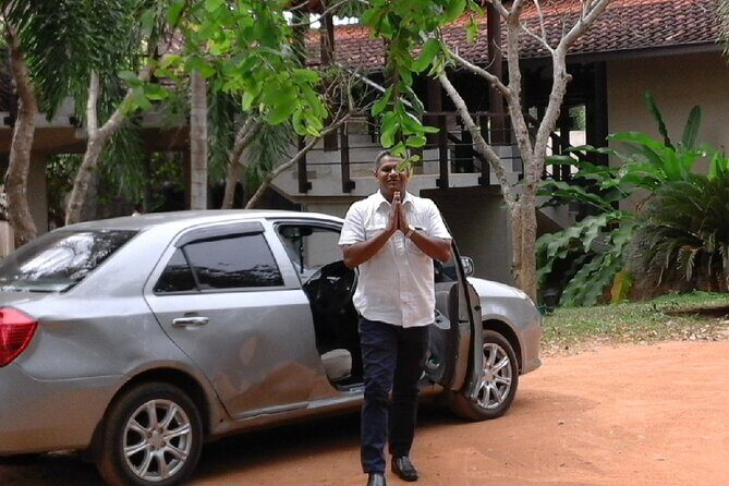 Private arrival transfer from the Airport to your booked hotel in Negombo - Meeting Your Chauffeur: What Happens After You Land