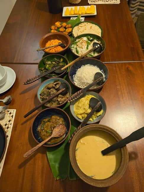 Private cooking class - Personalized classic menu - The curry paste lesson: color, aroma, and the reason behind it