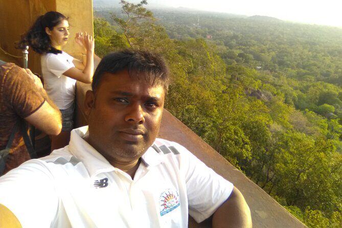 Private Day trip Kandy & pinnawala with your selected attractions - The Temple of the Sacred Tooth Relic: the day’s emotional centerpiece