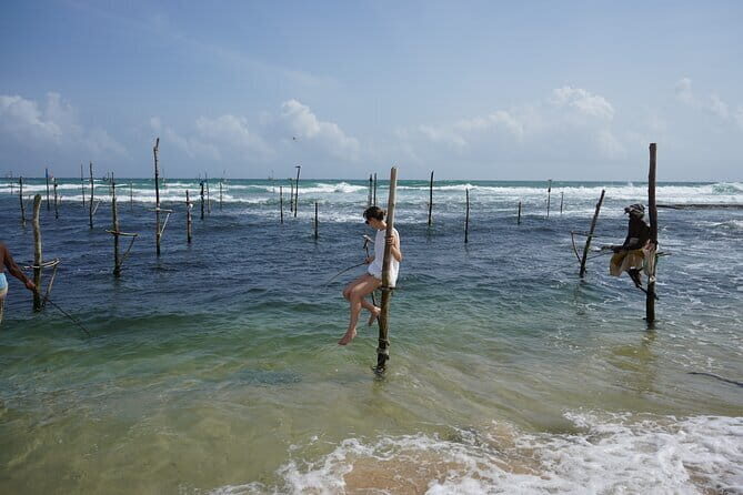 Private Galle Day Tour with River Safari, Stilt fishing & Turtles - Seenigama Devalaya: a small stop with a different vibe