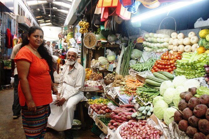 Private Market Visit and Cooking Class with Private Transfers from Kandy Hotels - The meal around her table: drinks and learning local life