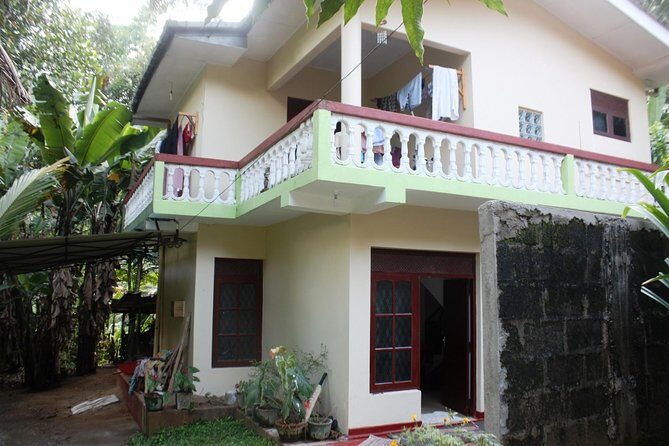 Private Market Visit and Cooking Class with Private Transfers from Kandy Hotels - Should you book this Kandy cooking class with private transfers?