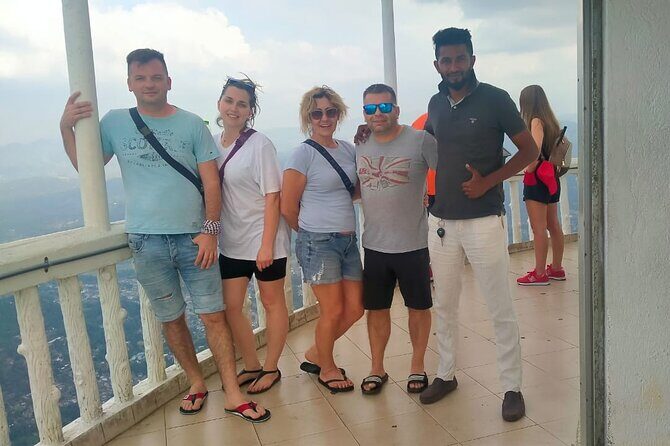 Private Multi Day Tour from Sri Lanka - The guide factor: why Shalika comes up so often