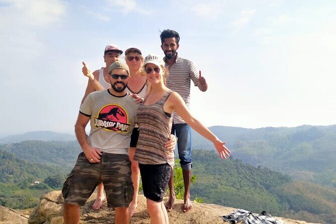 Private Multi Day Tour from Sri Lanka - Day 1: Pinnawala elephants and Pinnawala Ape Gama