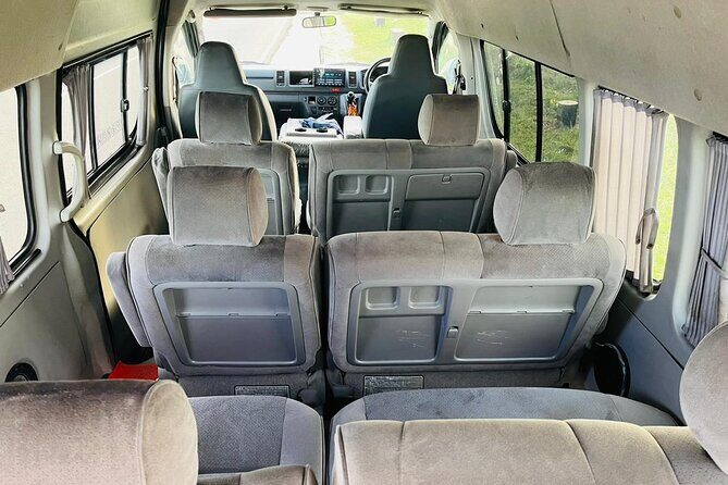 Private Round Tour in Sri Lanka with Vehicle - Alcohol included: nice perk, but pace the day