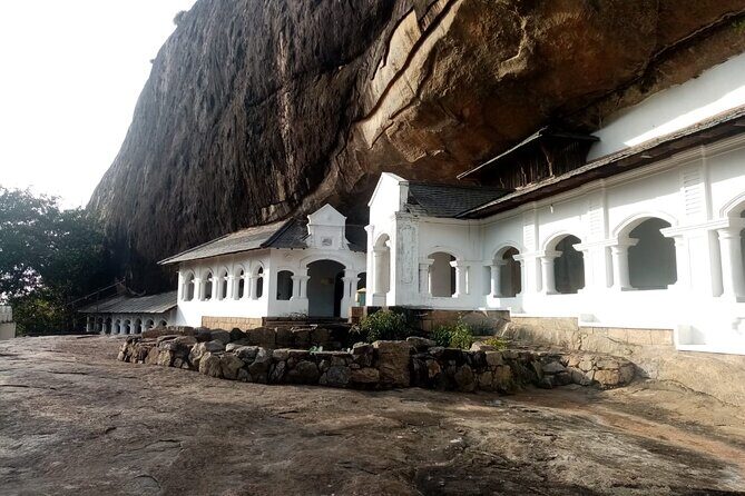 Rock Fortress and Dambulla Cave Temple Day Excursion from Kandy - Golden Temple of Dambulla: five caves, murals, and a calm plan for photos