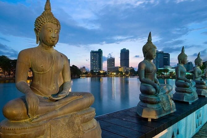 Shore Excursion Colombo Port To Colombo City Tour for 1 to 2 People - The air-conditioned private ride: comfort plus control