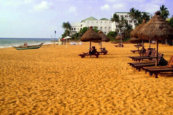 Shore Excursion Colombo Port to Mount Lavinia Beach & Colombo city For 4 - 6 Pax - Key highlights worth booking for