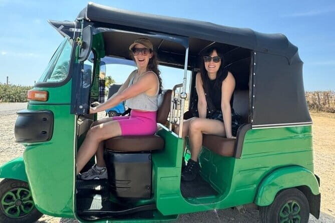 Shore Excursion Colombo Port to Mount Lavinia Beach & Colombo city For 4 - 6 Pax - Booking smart: timing, weather, and what to pack