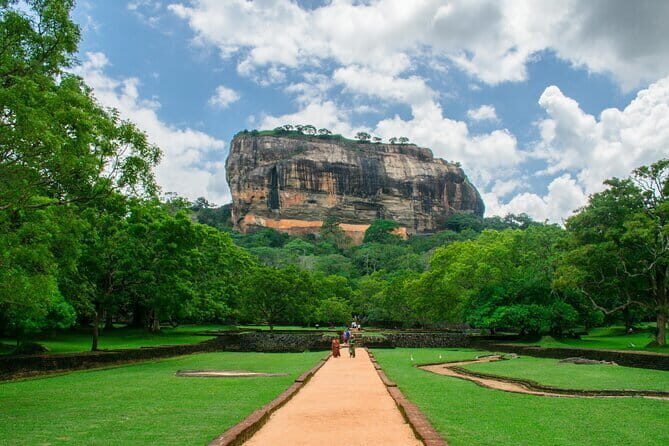Sigiriya and Dambulla Day Tour from Kandy - Key things to know before you go