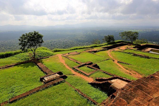 Sigiriya and Dambulla Tour (All Inclusive) - Transport, driver, and lunch: the “how” that makes it enjoyable