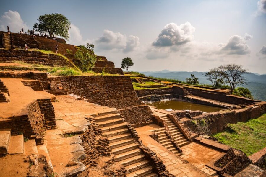 Sigiriya and Pidurangala Rock From Colombo - The lunch stop that prevents the day from falling apart
