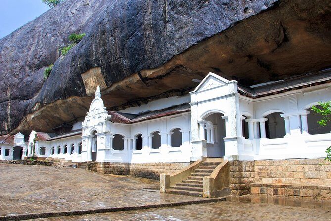 Sigiriya city tour from Negombo & Colombo with traditional Lunch. - Getting There From Negombo or Colombo Without the Heat Headache