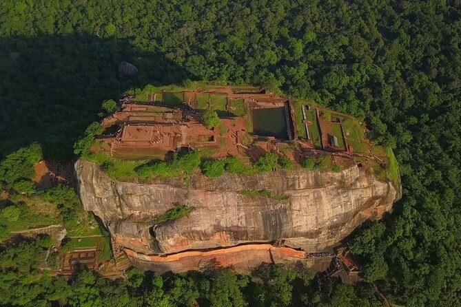 Sigiriya & Dambulla Private Day Trip with Entry Fees & Lunch - Key points before you go