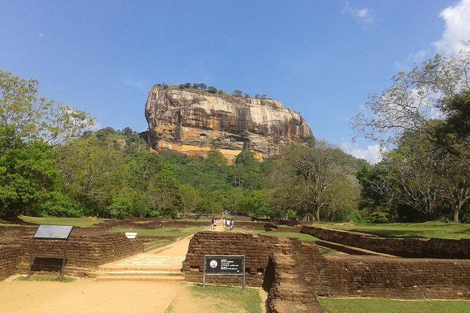 Sigiriya Day Tour - Dambulla Cave Temple - Key points before you go