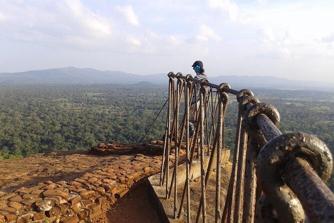 Sigiriya Day Tour - Dambulla Cave Temple - Practical tips to make the day smoother