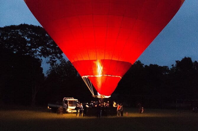 Sigiriya & Habarana: Sunrise Hot Air Balloon Ride Experience - Wildlife spotting from above (and how to enjoy it without stress)