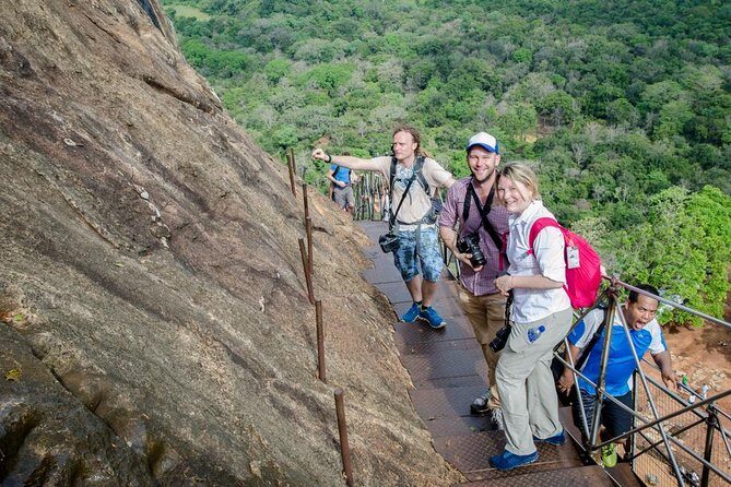 Sigiriya Rock and Dambulla Cave All Inclusive Private Day Trip - Dambulla Cave Temple: five caves, over 150 Buddha images