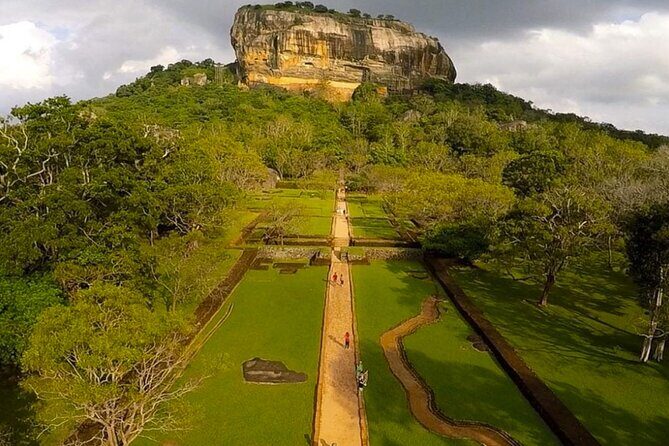 Sigiriya Rock & Cave Temple with Jeep Safari Private Day Trip - Who this private day trip suits best