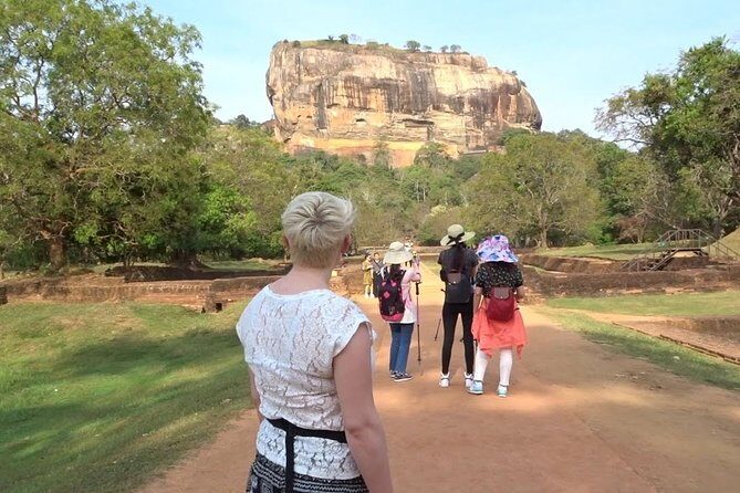 Sigiriya Rock & Dambulla Cave Temple Private Guided Day Trip - Time Management: How to Survive 7–9 Hours Without Feeling Rushed