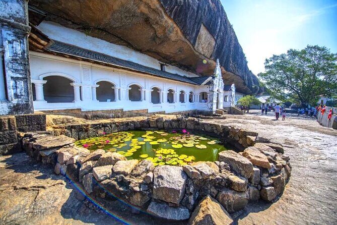 Sigiriya Rock Fortress and Cave Temples Day Trip - Spice garden stop (Herbal): the 10-minute head massage you’ll remember