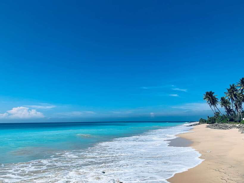 Snorkeling in Unawatuna - What to Bring (So You Don’t Waste the First Minute)