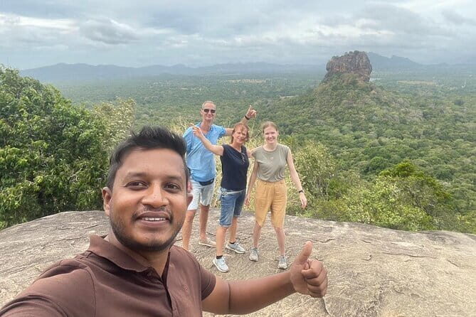 Sri Lanka 4 Day Private Tour - A compact 4-day private route from Kandy that still feels like Sri Lanka