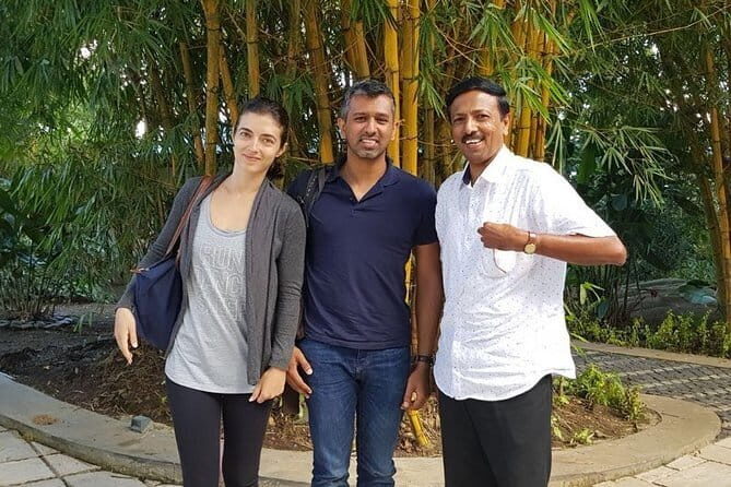 Sri Lanka Car and Driver Hire - Private Driver and Chauffeur - What’s included vs what you’ll still pay