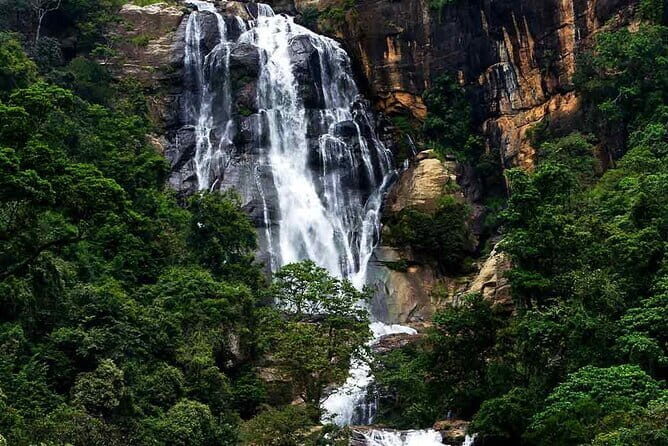 Sri Lanka Ella Private Day Tour Nine Arch & Elephant transit home - Little Adam’s Peak hike: 80 minutes uphill, then 360-degree reward